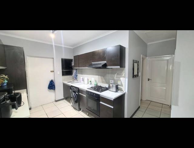 2 BEDROOM APARTMENT FOR SALE IN GLENEAGLES